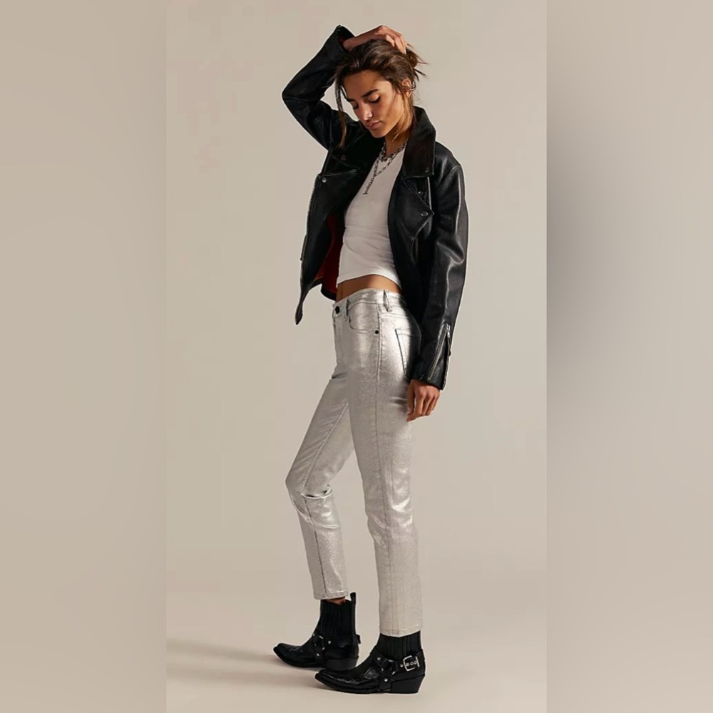 We The Free Oracle Metallic Low-Rise Slim Straight Jeans in Divine